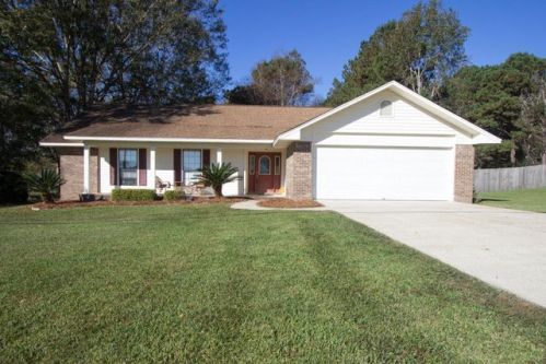 15 Griffith Rd, Hattiesburg, MS 39402-9491