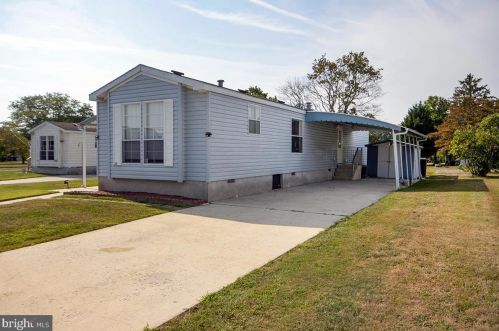 35 Oak Dr, Erial, NJ 08081-1808