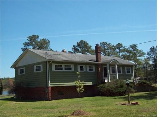 415 Borum Creek Rd, Shadow, VA 23163-2119