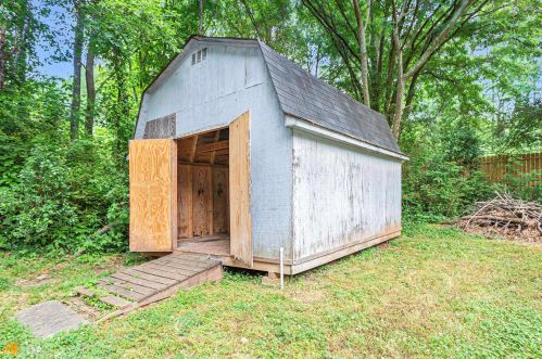 6396 Woodlawn Ave, Rex GA 30273-1826 exterior