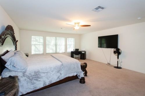 11308 Crst Mdw Ln, Austin TX  78748-3942 exterior