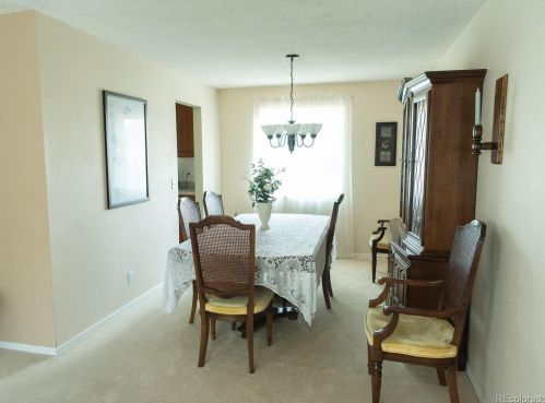 1715 Dawson Way, Aurora CO 80012-5707 exterior