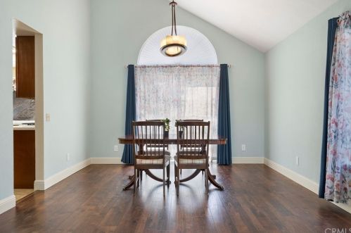 20539 Bloomfield Rd, Riverside CA  92508-2916 exterior