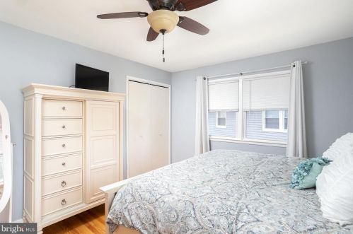 14 Winding Way, Trenton NJ 08620-2628 exterior