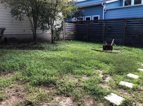 2917 16th St, Austin TX  78702-1540 exterior