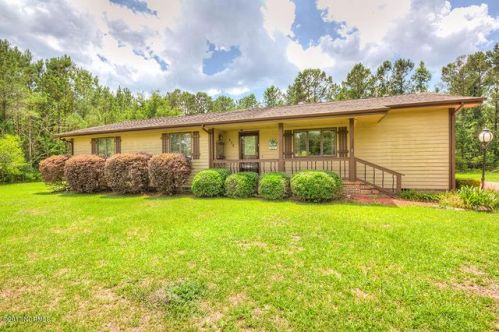 116 Sloop Point Loop Rd, Hampstead, NC 28443-2615