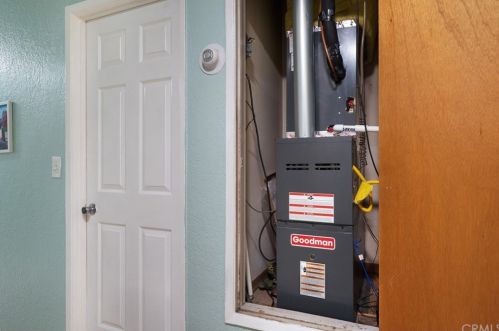 10462 Hole Ave, Riverside CA  92505-1620 exterior