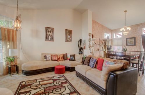 495 Gianelli St, Tracy, CA 95376-4656