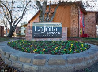 8900 Randol Mill Rd, Fort Worth TX  76120-3808 exterior