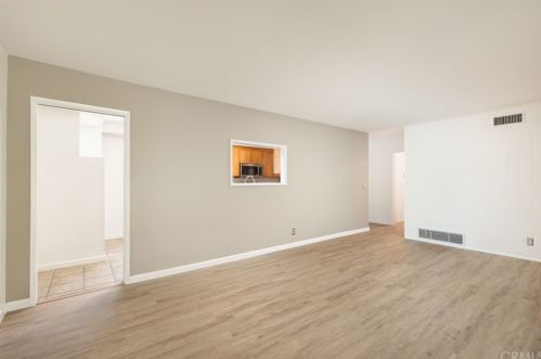 609 Kenmore St, Anaheim CA  92804-3209 exterior