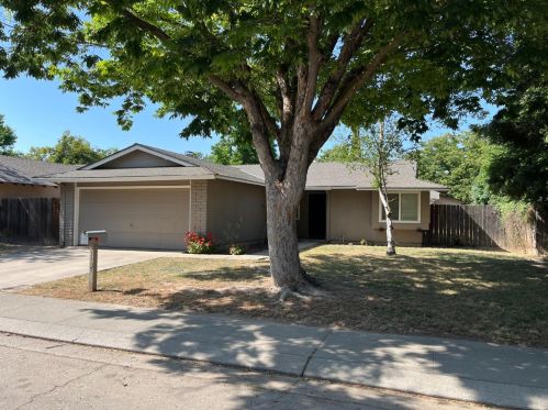 3309 Smokehouse Ave, Modesto, CA 95356-0107