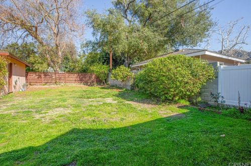 1828 Canada Blvd, Glendale CA  91208-2610 exterior