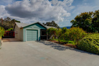 304 Shady Ln, Ojai, CA 93023-2952