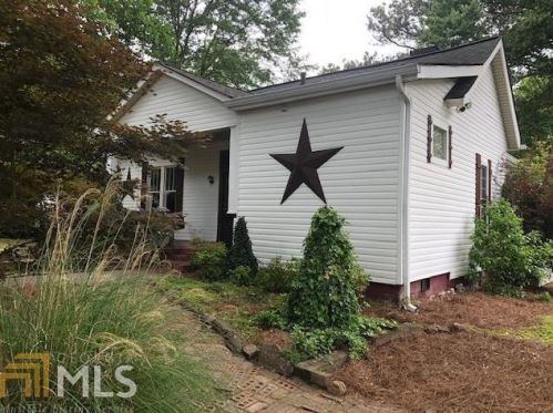 332 North Ave, Villa Rica, GA 30180-1940