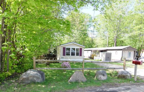 13 Franklin St, Lincoln, NH 03251-4412