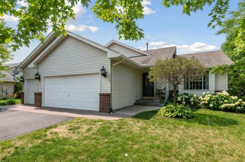1608 Island Pass, Minnetrista, MN 55387
