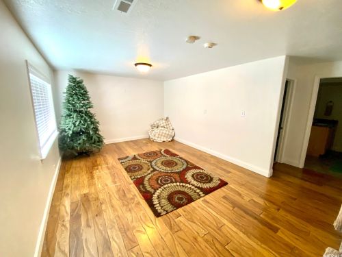 1011 8175, Sandy UT 84093-6617 exterior