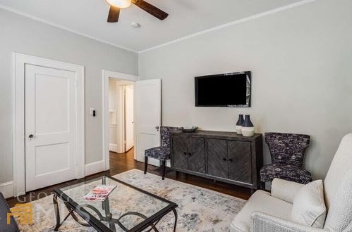 165 Avery Dr, Atlanta GA  30309-2700 exterior