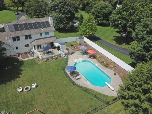 20 Vassar Rd, Great Meadows, NJ 07838-2003