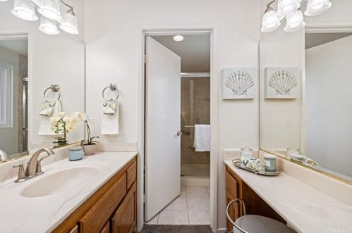 6298 Woodsboro Ave, Anaheim CA  92807-2347 exterior