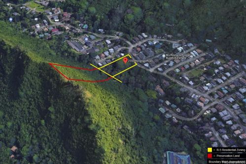 2550 Waiomao Rd, Honolulu HI 96816-3455 exterior