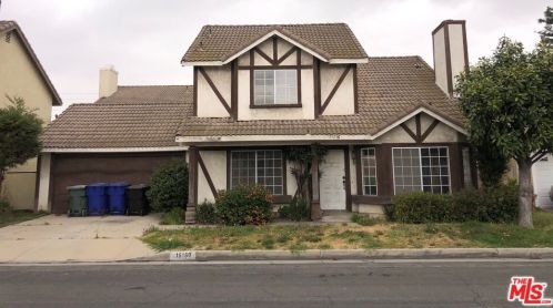 15150 Rancho Clemente Dr, Paramount, CA 90723-4574