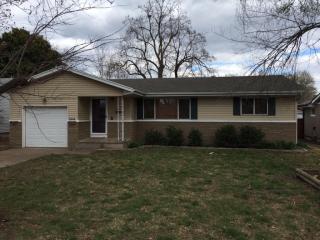 1844 Plaza Ave, Springfield MO  65804-2105 exterior
