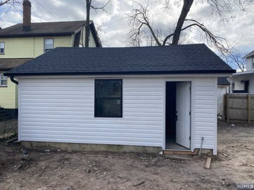 208 Indiana St, Maplewood NJ  07040-3404 exterior