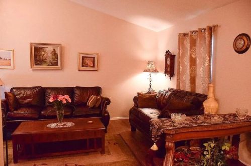 6971 Newberry Ct, Fort Worth TX  76120-1306 exterior