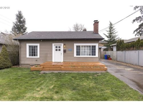 420 Linden Ave, Damascus OR  97080 exterior