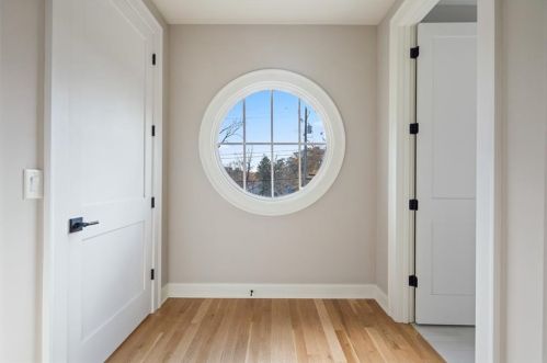 679 Moores Mill Rd, Atlanta GA  30327-0015 exterior