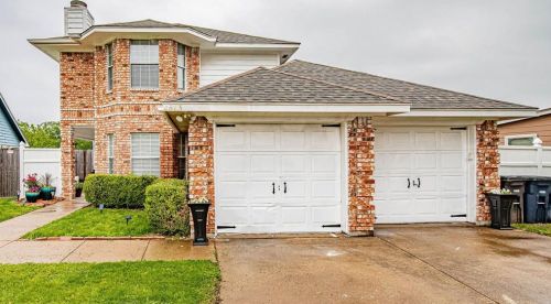 4673 Feathercrest Dr, Fort Worth, TX 76137-1543