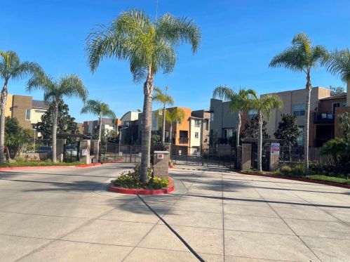 5401 149th Pl, Hawthorne CA  90250-8387 exterior