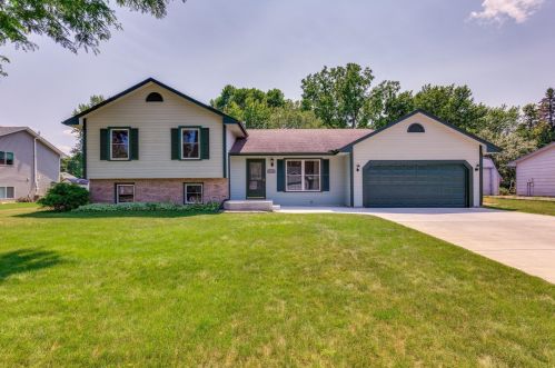 21609 Rouillard Blvd, Otsego, MN 55374-9532