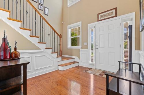 3450 Dalwood Dr, Suwanee GA  30024-6652 exterior