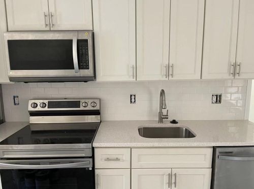 996 Mayson Turner Rd, Atlanta GA  30314-2851 exterior