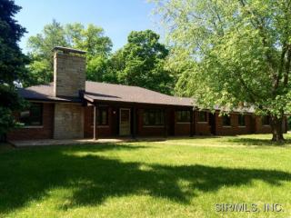 48 Danforth Rd, Alton, IL 62002-3201