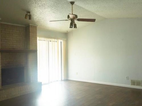 2230 Pueblo Dr, Garland TX  75040-4329 exterior