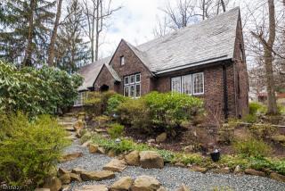 205 Wyoming Ave, Maplewood NJ  07040-2017 exterior