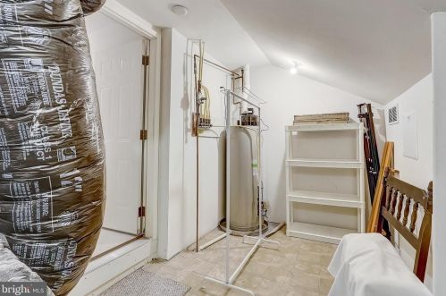 166 Copperfield Dr, Trenton NJ  08648-2583 exterior