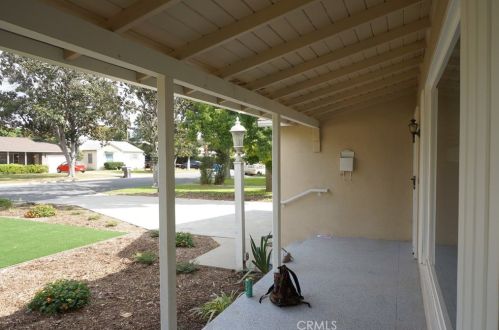 4726 Oakwood Pl, Riverside CA  92506-1031 exterior