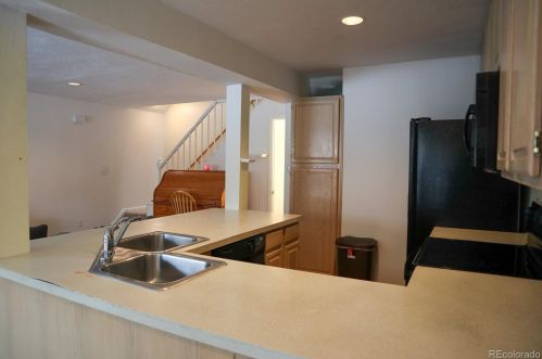 9756 Orangewood Dr, Denver CO  80260-5960 exterior