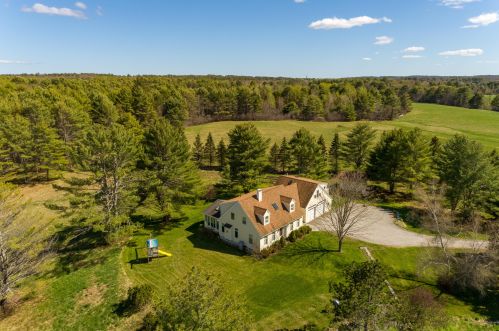 227 Ledge Rd, Yarmouth, ME 04096-7520