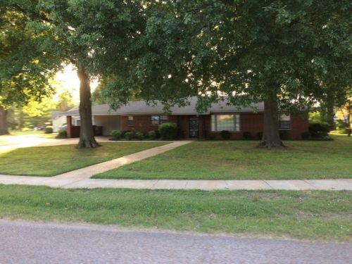 1012 Poplar Ave, Wynne, AR 72396-2441