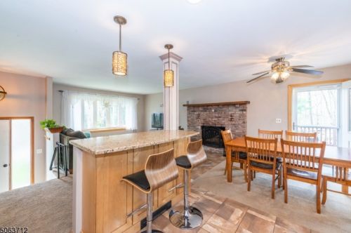 62 Sherwood Forest Dr, Andover, NJ 07821-4029