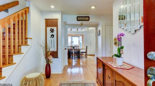 27 Templar Way, Parsippany, NJ 07054-4036
