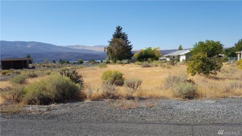 122 Sunshine Cir, Desert Aire, WA 99349-1974