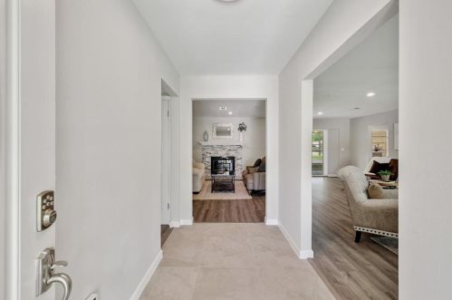 3810 Goodfellow Dr, Dallas TX  75229-2705 exterior