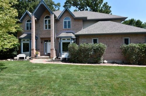 1051 Portsmouth Cir, Gurnee, IL 60031-4026