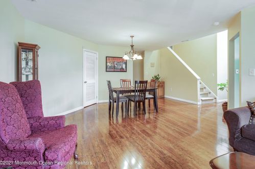 904 Buckingham Cir, Middletown NJ  07748-3467 exterior